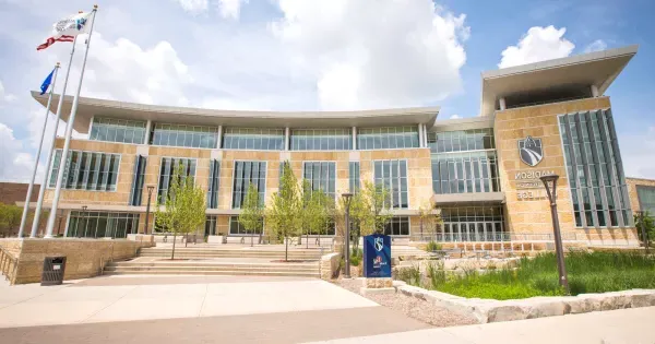 Photo of the exterior of Madison College.